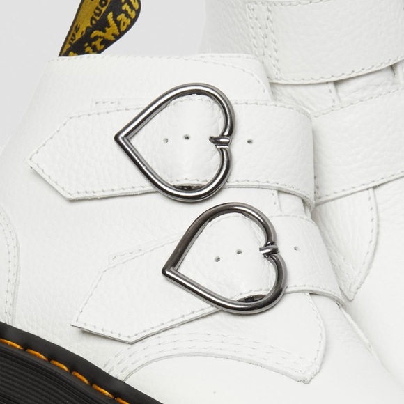 NEW DR MARTENS WOMENS SIZE 9 DEVON HEART LEATHER PLATFORM BOOTS - Picture 4 of 6